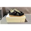 Image 1 : PAIR OF MAISON MARGIELA SHOES SIZE 38