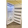 Image 2 : HISENSE 32.5" X 76" FRIDGE/FREEZER