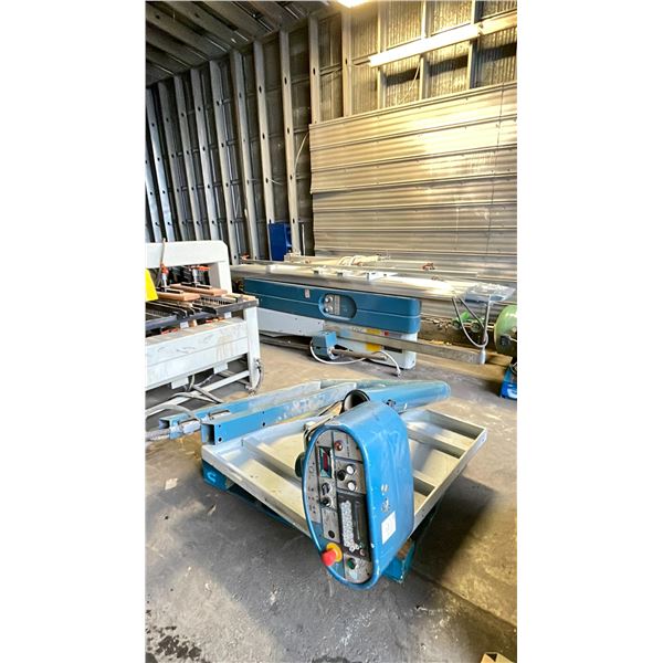 PAOLONI P 30 N HORIZONTAL PANEL SAW (UNIT & PALLET WITH OTHER PARTS)