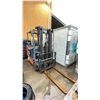 Image 1 : TOYOTA ELECTRIC FORKLIFT 8FBCU25 4400 LBS CAPACITY WITH KEYS & ENERGIC PLUS ELECTRIC BATTERY