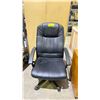 Image 2 : ROLLING OFFICE CHAIR