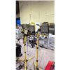 Image 2 : 2 TRIPOD WORK LIGHTS