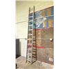 Image 2 : 12' ALUMINUM EXTENSION LADDER