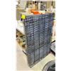 Image 1 : FOLDING DOG CRATE