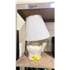 Image 1 : TABLE LAMP WITH SHADE