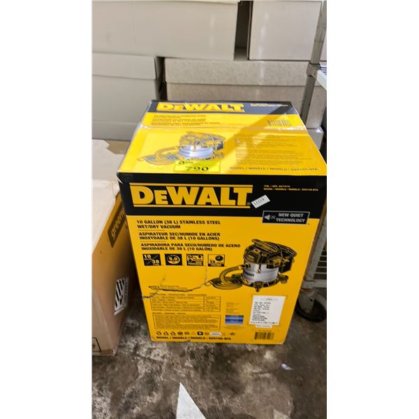 DEWALT 10 GALLON WET/DRY VACUUM (UNKNOWN WORKING CONDITION, MAY BE MISSING PIECES)