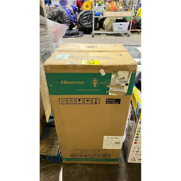 HISENSE MINI FRIDGE (UNKNOWN WORKING CONDITION, MAY BE MISSING PIECES)