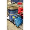 Image 2 : LOT OF ASSORTED TOTES WITH LIDS