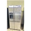 Image 1 : FRIGIDAIRE STAINLESS STEEL SIDE BY SIDE FRIDGE WITH WATER/ICE DISPENSER 33" WIDE