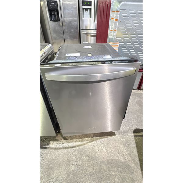 WHIRLPOOL STAINLESS STEEL DISH WASHER 24" WIDE