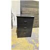 Image 1 : 3 DRAWER DRESSER