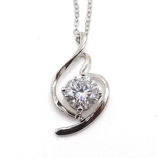 Sterling Silver 1.0ct Moissanite Diamond Silhouette Necklace
