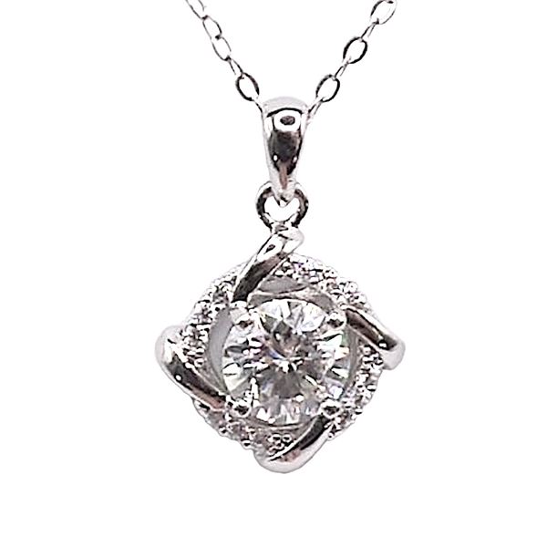 Sterling Silver 1.0ct Moissanite Diamond Clover Necklace