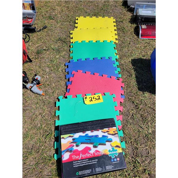 Puzzle & play matts