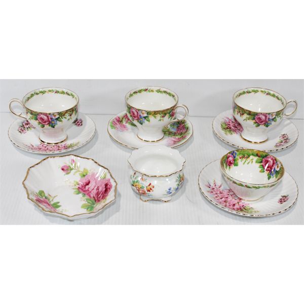 MATCHING BONE CHINA TEACUPS & SAUCERS