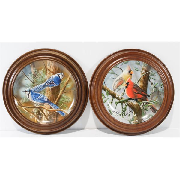 TWO FRAMED DECORTAIVE PLATES: THE BLUEJAY & THE CARDINAL 