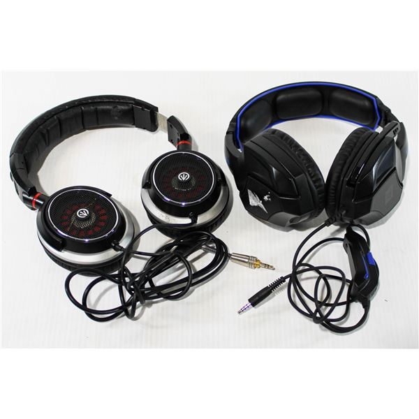 2 CORDED HEADPHONES AURA & BIOGENIK