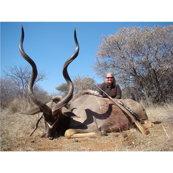 DAVE FREEBURN: 6-Day South African Hunt for Impala, Blue Wildebeest and Warthog for Two-Hunters