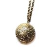 Image 1 : 19)  GOLD TONE LOCKET ON 20" CHAIN.