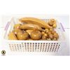 Image 1 : BIN OF WOODEN FRUIT