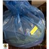 Image 1 : BAG OF 20+ÿ MEN'S L AND XL TSHIRTS AND GOLF