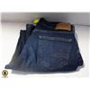 Image 1 : MENS LEVIS SIGNATURE SERIES 31/30 JEANS