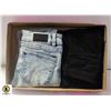 Image 1 : LADIES SZ 24 JEANS GUESS AND JEANIOLOGIE
