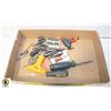 Image 1 : FLAT OF ASSORTED BITS PLUS NUT DRIVERS ETC