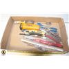 Image 1 : DEWALT SPADE BITS, KNIFE, HANDLE PLUS OTHER