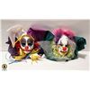 Image 1 : PAIR OF CLOWN VINTAGE CERAMIC MASKS