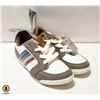 Image 1 : PEPPERTS KIDER SNEAKERS SIZE 1 CANADIAN (32 EU),