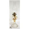 Image 1 : ANTIQUE OIL LAMP WITH SHADE