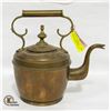 Image 1 : ANTIQUE BRASS TEA KETTLE
