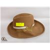 Image 1 : VINTAGE LADIES DRESS HAT