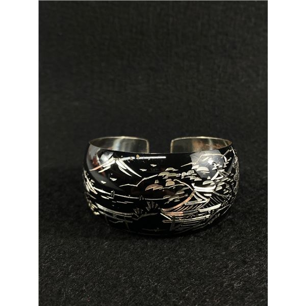 Stunning Amita Japan Black Enamel Etched Japanese Village Bracelet