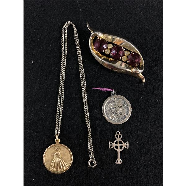 Lot of Sterling Silver Jewelry Pendants,Chain Plus Bond Boyd Brooch. All Sterling Silver