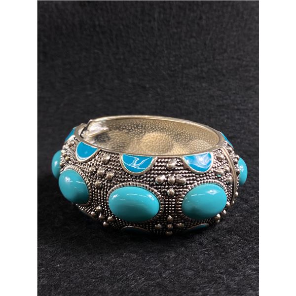 Turqouise Color Enamel and Stones Hinged Bangle