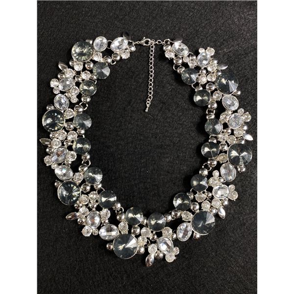 Vintage Spectacular Rhinestones Choker Necklace, Self Adjustable Sizes
