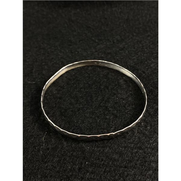 Nice Sterling Silver Bangle Facet Cut