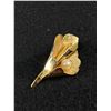 Image 2 : Pretty Vintage Goldtone Clip Pin & Sweater Clips