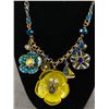 Image 2 : Very Unusual Flower Necklace