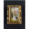 Image 2 : Gorgeous Antique Hand Painted Porcelain Miniature with Gold Guilded Frame French Brooch