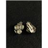 Image 2 : Pair of Small Marked Austria Rhinestone Clip on Earrings