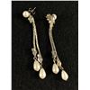Image 2 : A Nice Pair of Faux Pearl & Rhinestone Vintage Earrings