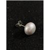 Image 2 : Large Grey Real Pearl Stud Earrings