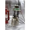 Image 3 : 3-Lanterns 1-Coleman Made in Canada no.247