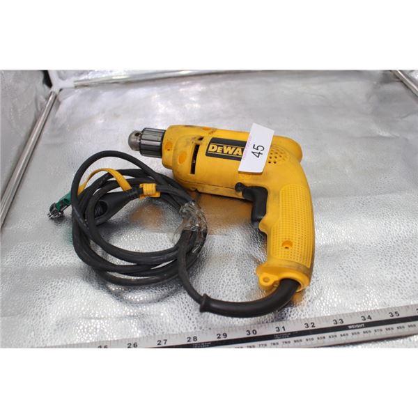 DeWalt D21002 3/8" VSR drill