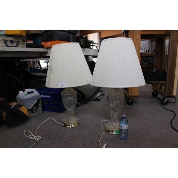 clear glass/crystal-based table lamps