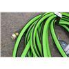 Image 2 : garden hose