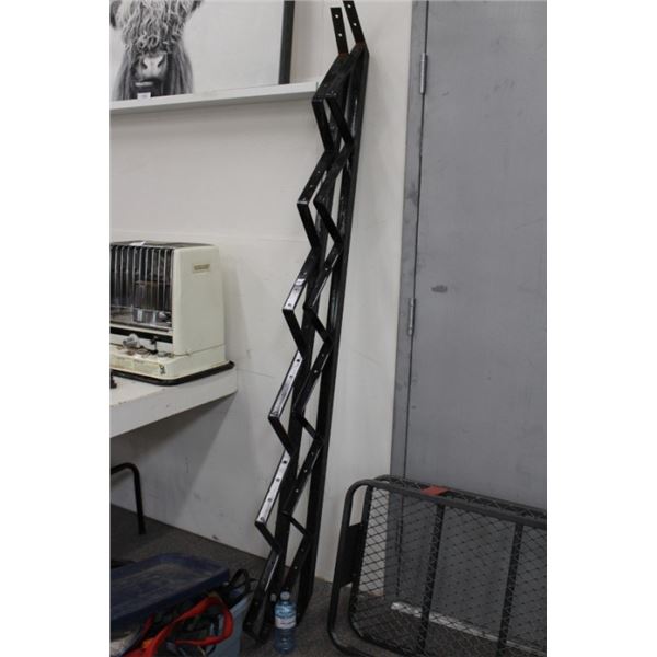 2-Metal 6-stair stringers